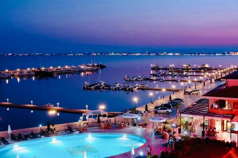 Dolce Vita Sea View Apartment Sveti Vlas Buitenkant foto