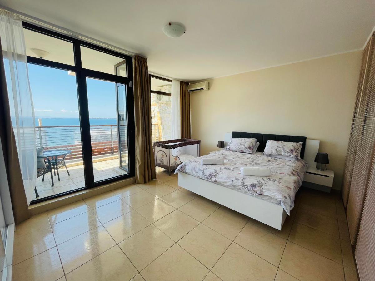 Dolce Vita Sea View Apartment Sveti Vlas Buitenkant foto