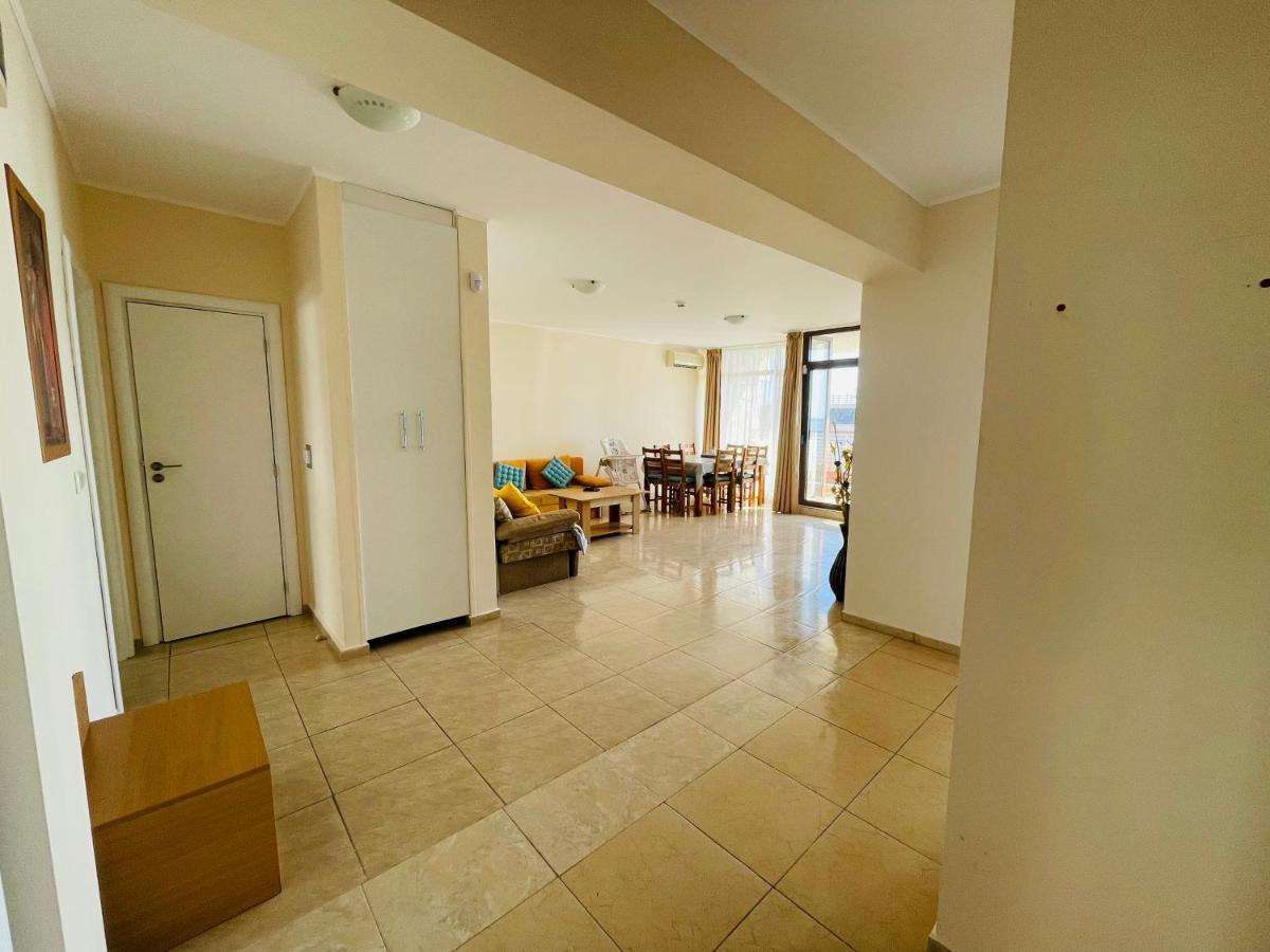 Dolce Vita Sea View Apartment Sveti Vlas Buitenkant foto
