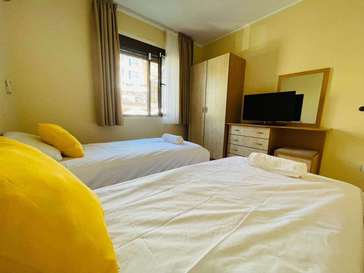Dolce Vita Sea View Apartment Sveti Vlas Buitenkant foto